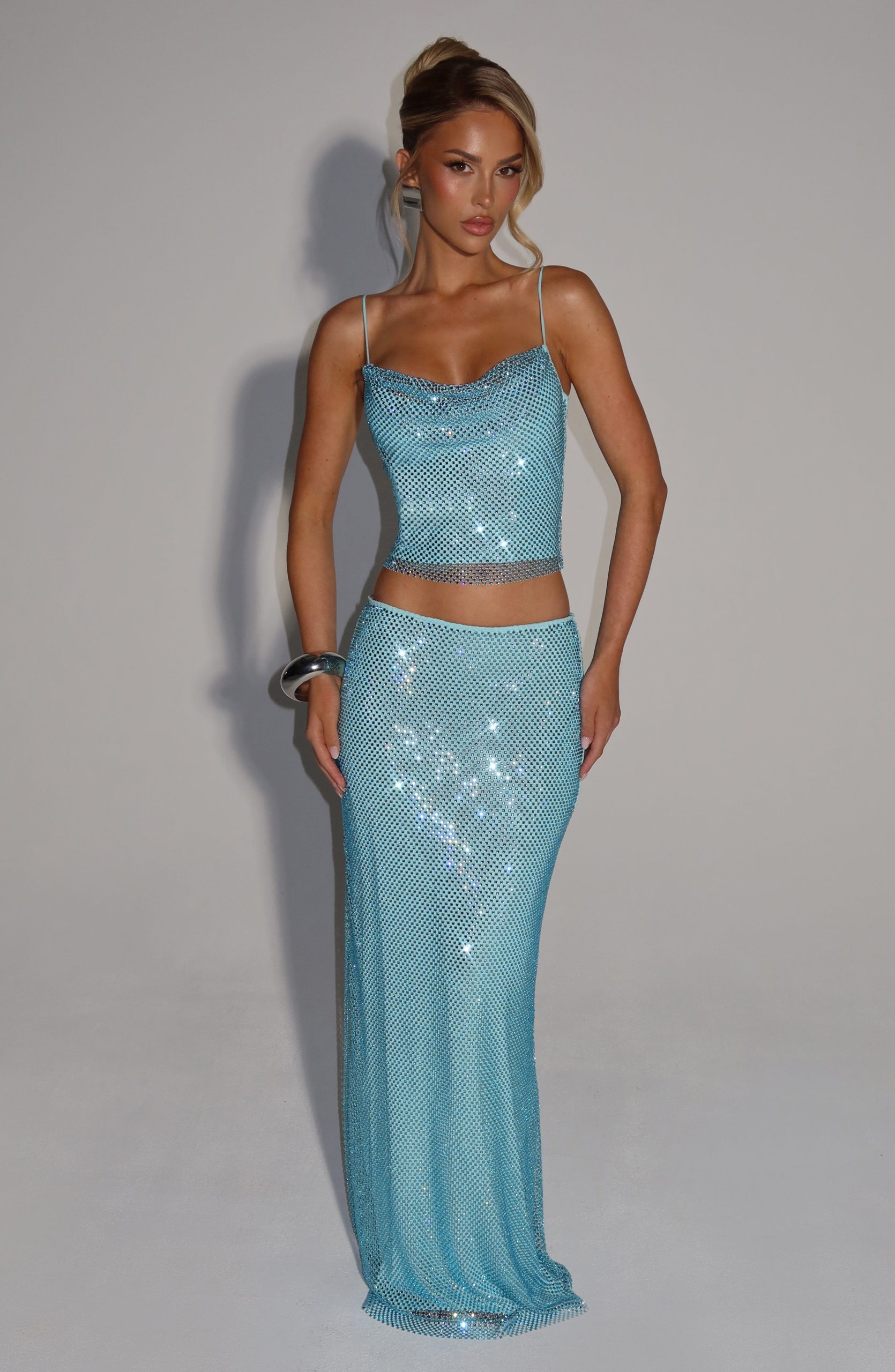 hali-maxi-skirt-aqua-skirt-babyboo-fashion-1174040356